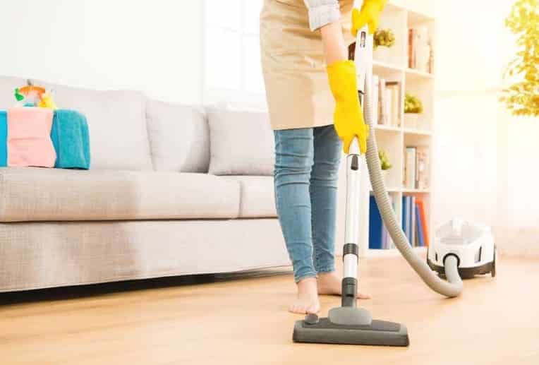 شركة تنظيف منازل بأحد رافيد